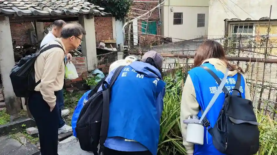 本中心、衛生機關及地方機關共同巡檢登革熱病媒蚊孳生場所