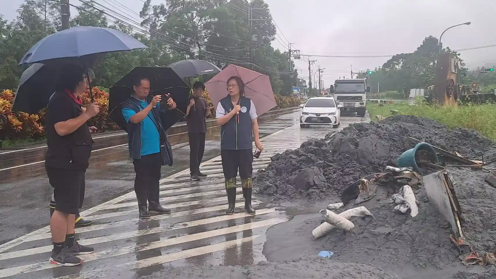 Working with local authorities to conduct on-site assessments following the Typhoon Ragasa disaster2