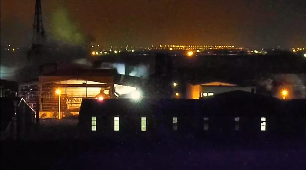 檢視「業者於夜間凌晨時段逸散大量煙塵」圖片