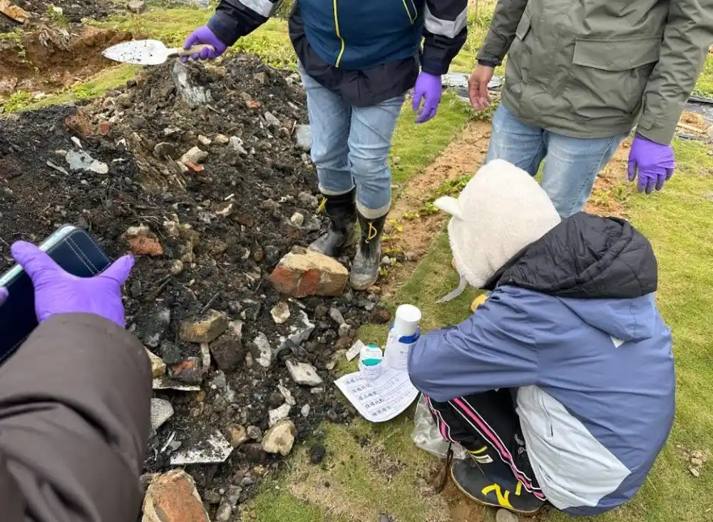 檢視「督察人員採樣照片」圖片